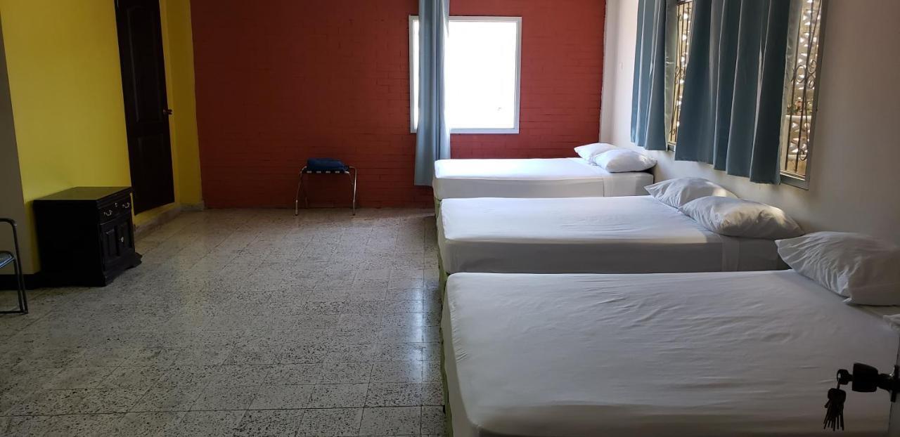 Hotel El Dorado 拉塞瓦 外观 照片